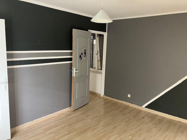 Maison de village - 110 m² - 6 pièces