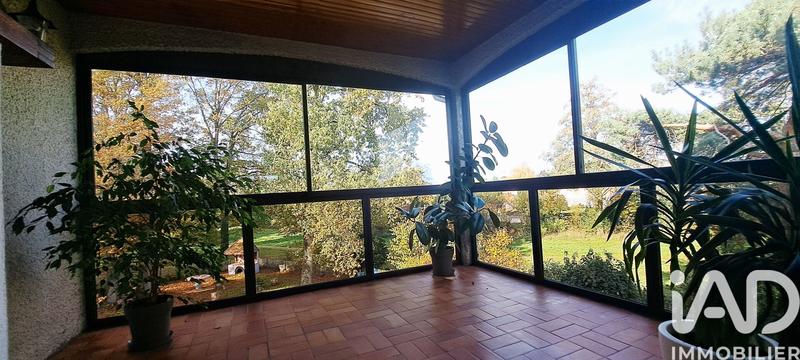 Maison - 229 m² - 7 pièces