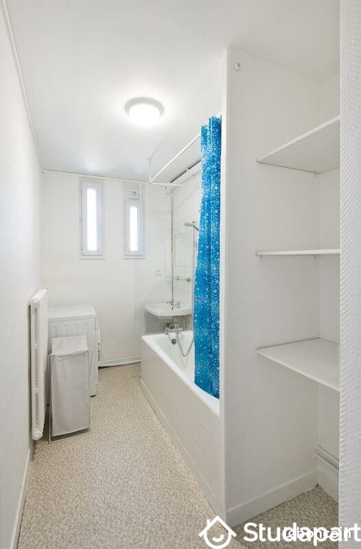 Chambre - 9 m² - 1 pièce