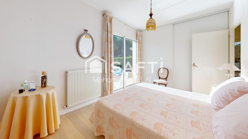 Villa - 200 m² - 5 pièces