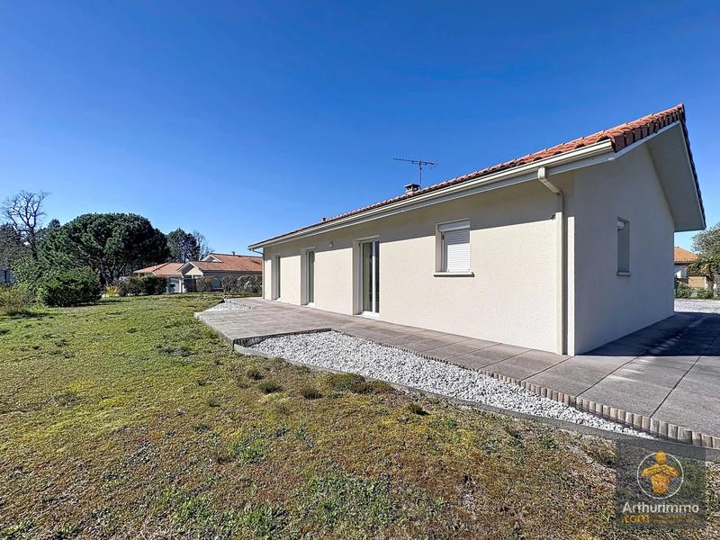 Maison - 64 m² - 3 pièces