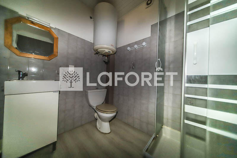 Maison - 285 m² - 7 pièces