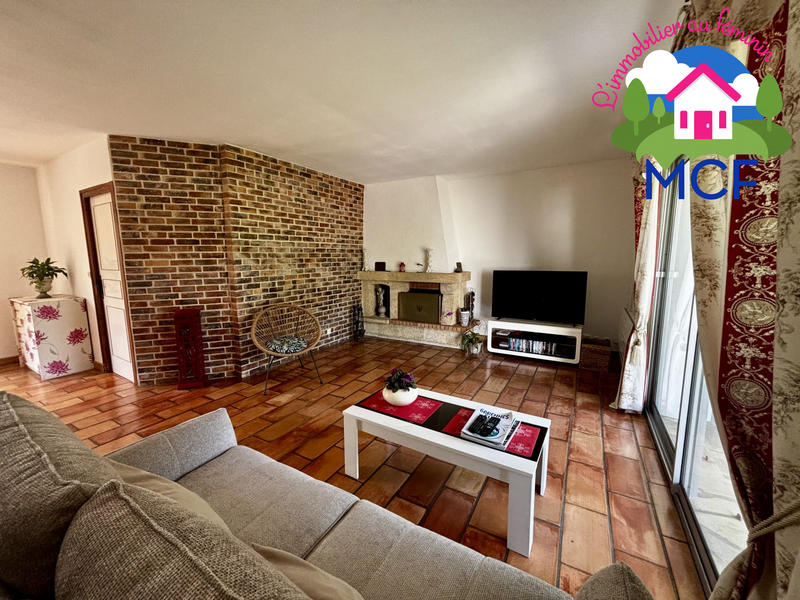 Maison traditionnelle - 140 m² - 5 pièces