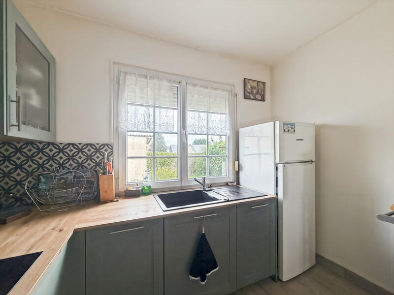 Maison traditionnelle - 81 m² - 4 pièces