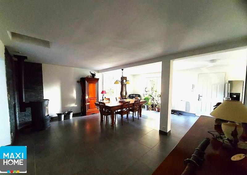 Maison - 89 m² - 5 pièces