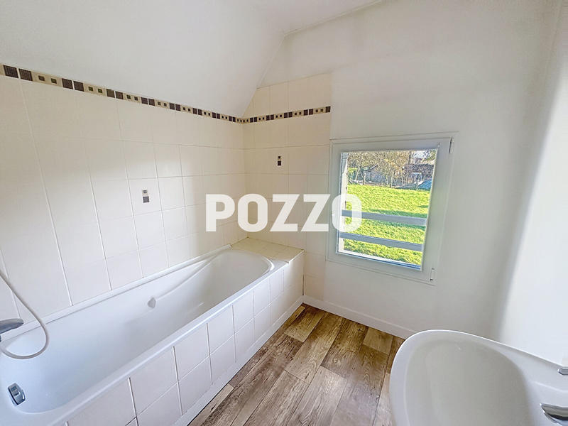 Maison - 139 m² - 6 pièces