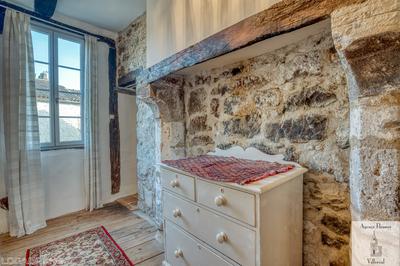 Maison traditionnelle - 130 m² - 4 pièces