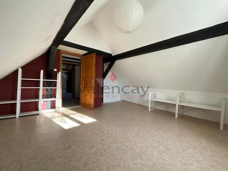 Maison - 190 m² - 7 pièces