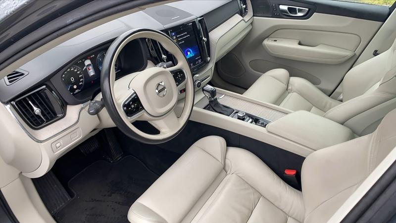 Volvo Xc60 II 2.0 D4 190 Fwd Geartronic8 Inscription Luxe - Entretien constructeur Toit ouvrant
