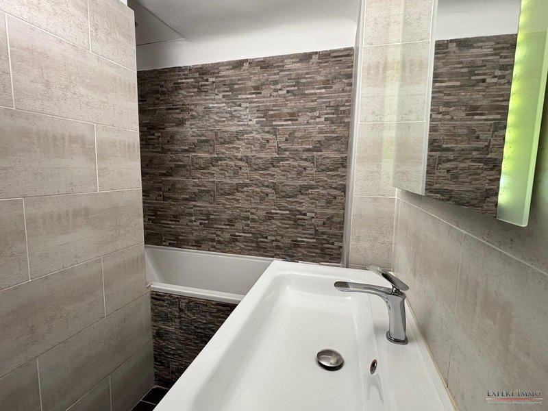 Appartement - 71 m² - 4 pièces