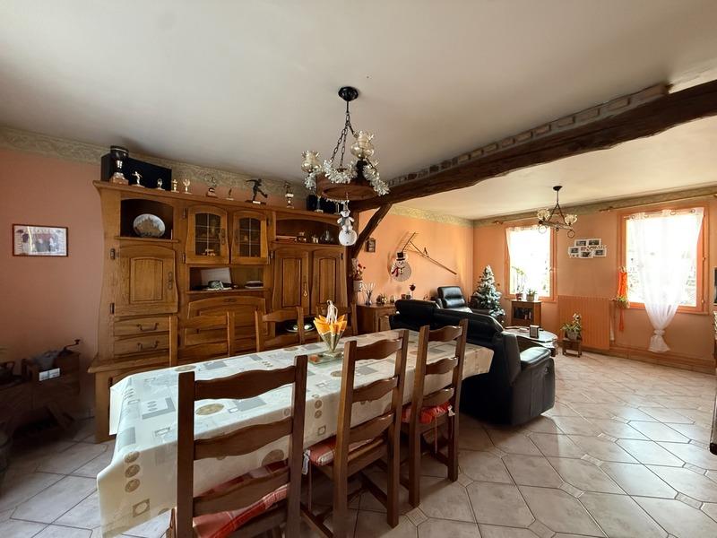 Maison - 92 m² - 4 pièces
