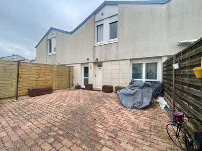 Maison - 67 m² - 3 pièces