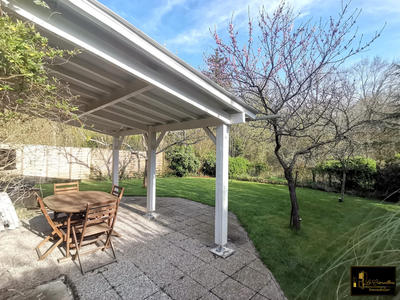 Maison traditionnelle - 130 m² - 4 pièces