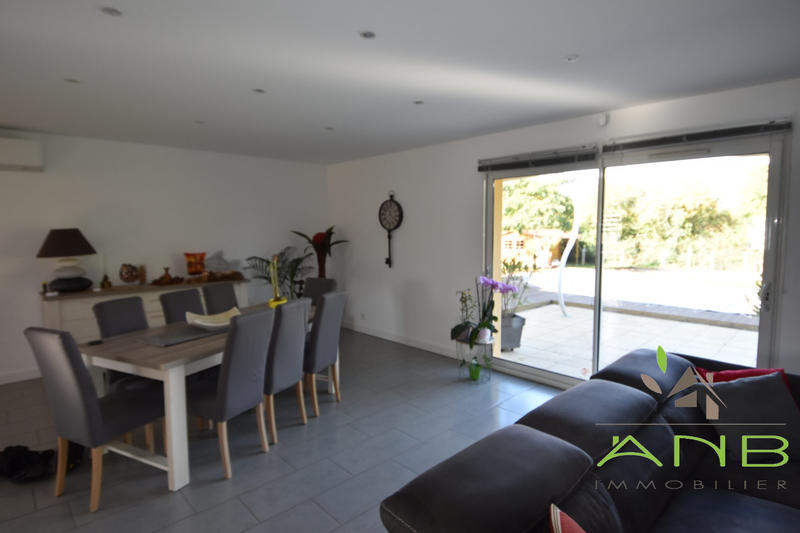 Maison - 103 m² - 4 pièces