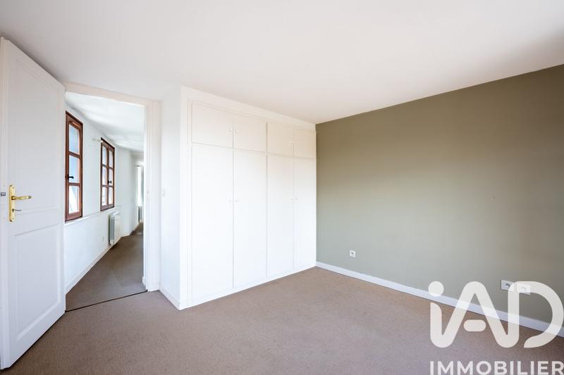 Appartement - 125 m² - 6 pièces