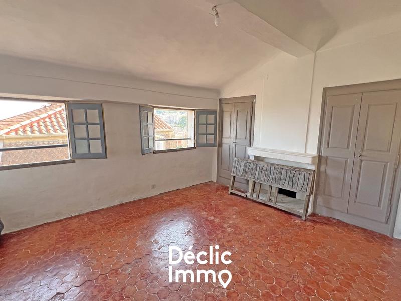 Maison - 165 m² - 7 pièces