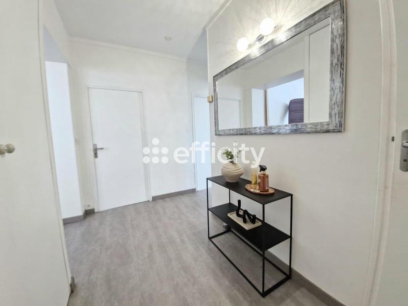 Appartement - 61 m² - 3 pièces