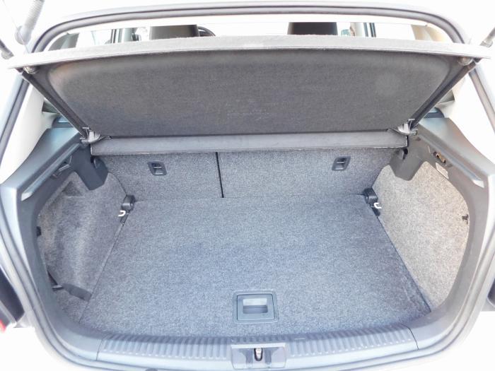 Volkswagen Polo 1.6 Tdi 90ch Fap Sportline Dsg7 5p