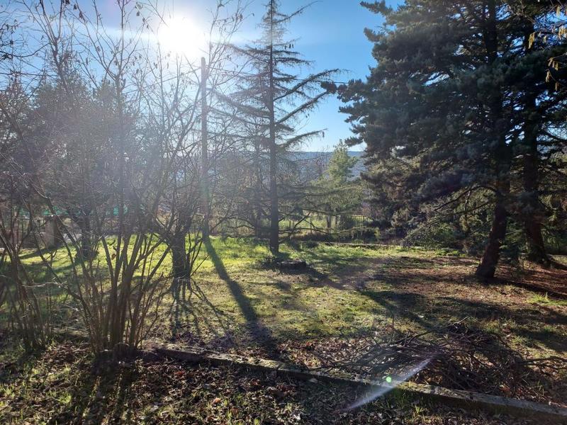 Terrain constructible - 1 115 m²