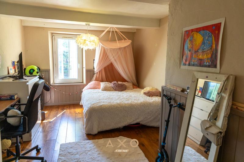 Maison - 95 m² - 3 pièces