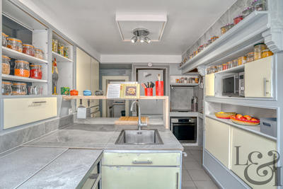 Maison - 99 m² - 5 pièces