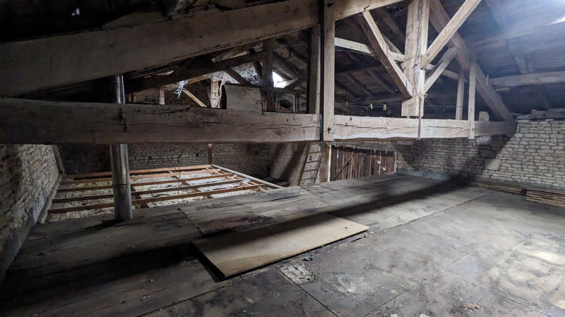 Maison - 151 m² - 4 pièces