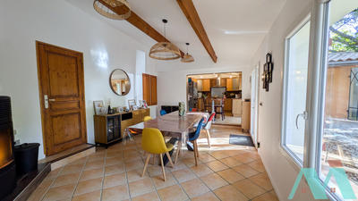 Maison - 165 m² - 6 pièces