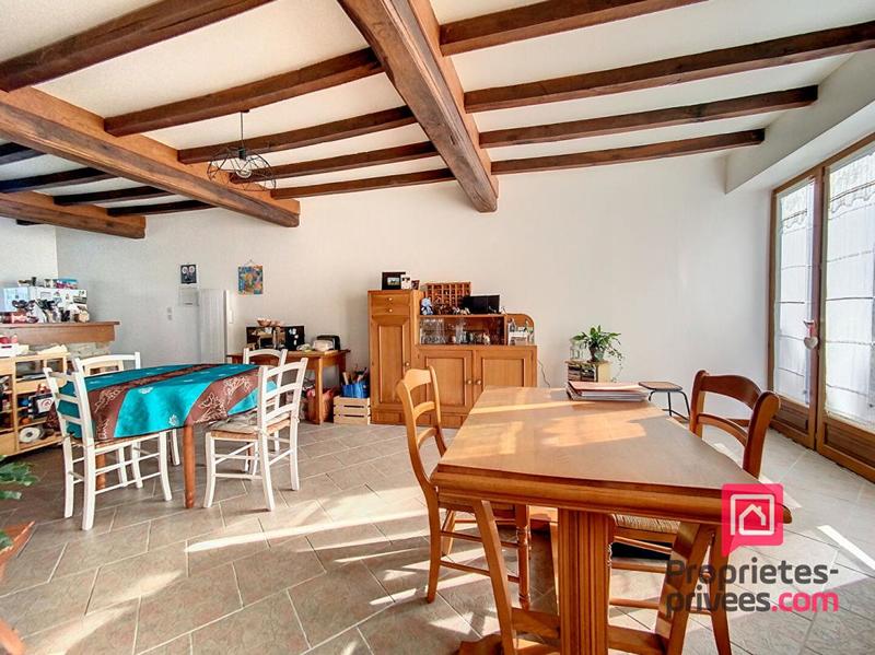 Maison - 138 m² - 7 pièces