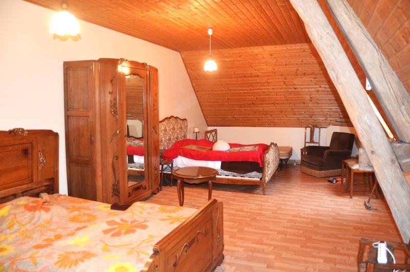 Maison - 200 m² - 6 pièces