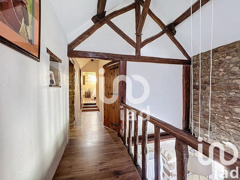 Maison - 99 m² - 5 pièces