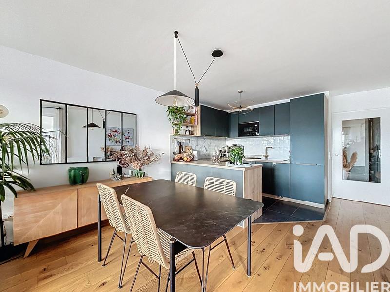 Appartement - 84 m² - 4 pièces