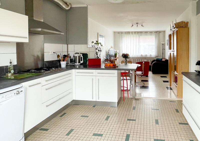 Maison - 106 m² - 5 pièces