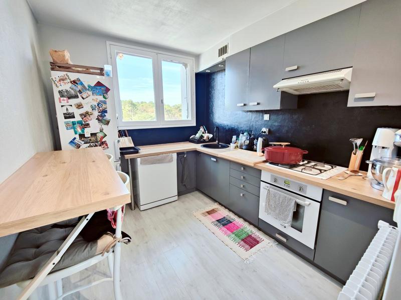 Appartement - 82 m² - 4 pièces