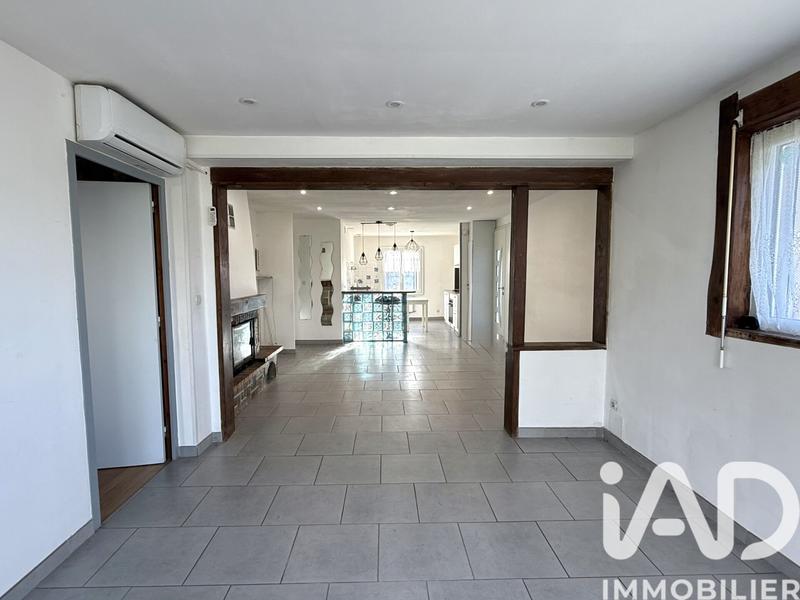 Maison - 90 m² - 5 pièces