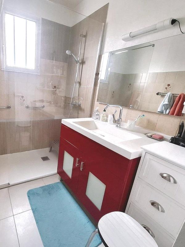 Maison - 88 m² - 4 pièces