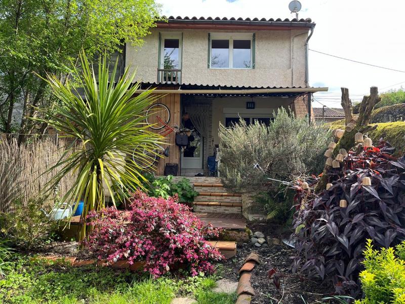 Maison - 97 m² - 4 pièces