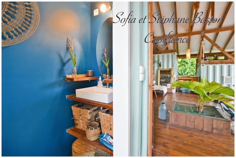 Maison - 241 m² - 10 pièces