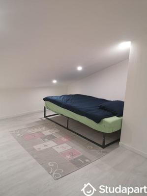 Chambre - 12 m² - 1 pièce