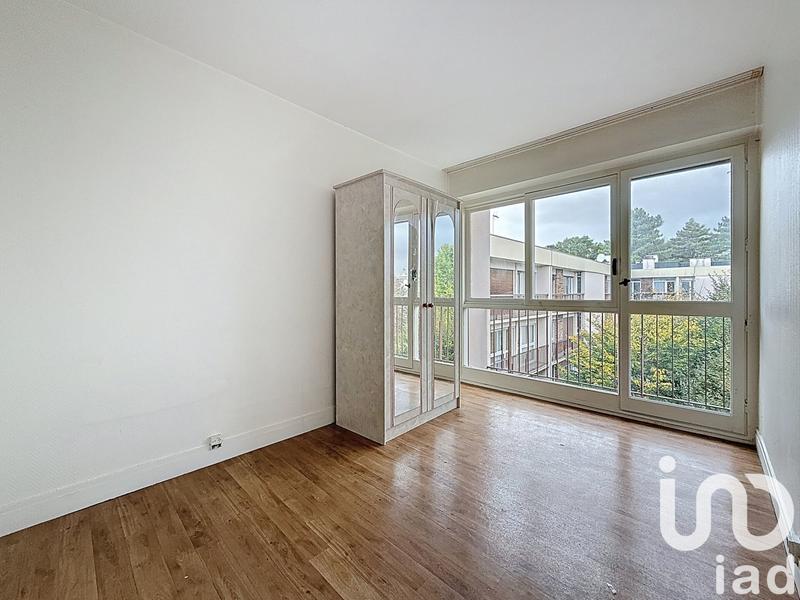 Appartement - 93 m² - 5 pièces