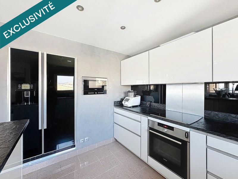 Appartement - 150 m² - 6 pièces