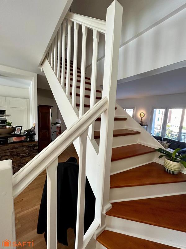 Maison - 149 m² - 6 pièces