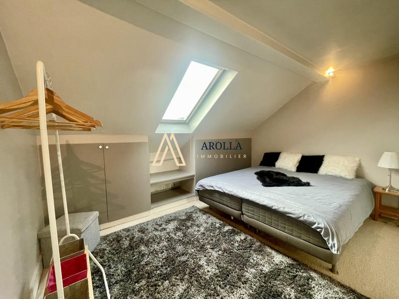 Appartement - 80 m² - 4 pièces