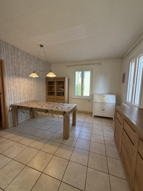 Maison - 164 m² - 8 pièces