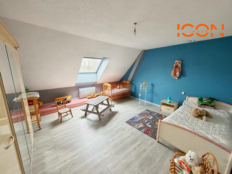 Maison - 340 m² - 14 pièces