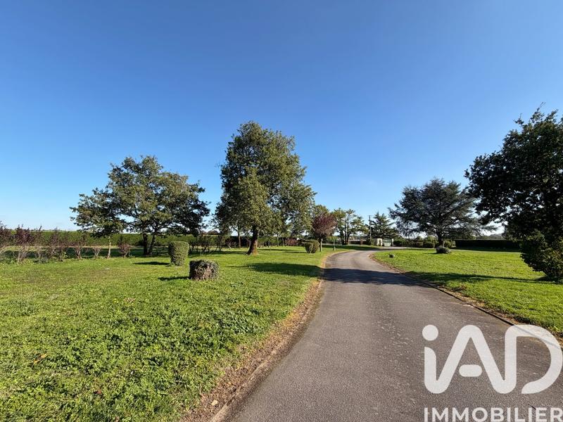 Maison - 228 m² - 11 pièces