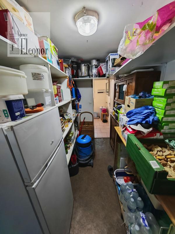 Maison - 188 m² - 7 pièces