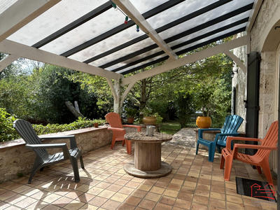 Maison - 191 m² - 7 pièces