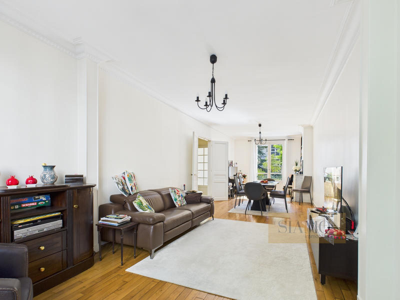 Maison - 152 m² - 7 pièces