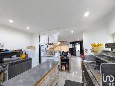 Local commercial - 200 m²