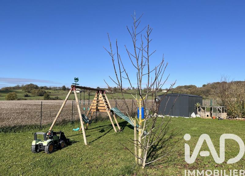 Maison - 121 m² - 5 pièces